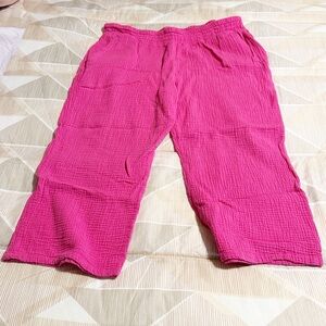 Vibrant Pink Textured Beach Capri Pants EUC SZ XL